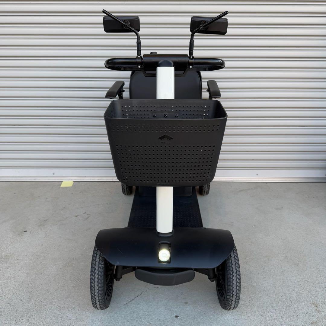 ● 美品 ウィル WHILL Model S シニアカー ホワイト