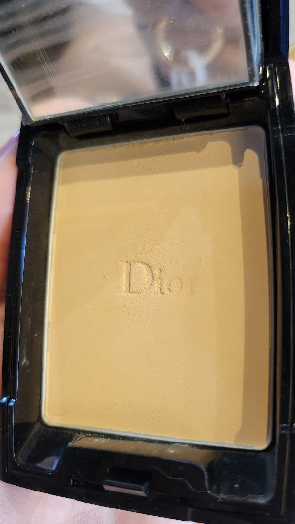 Diorskin x4 control 02パウダーファンデーション ディオール
