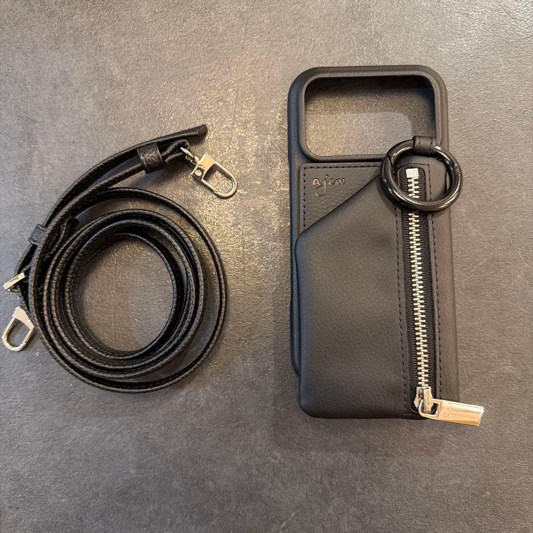 ajew ブラック iPhone17pro用ケース