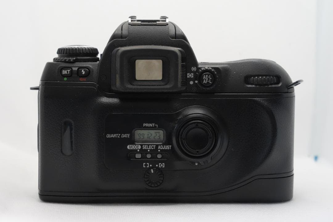 Nikon ニコン F80 ボディ フィルムカメラ
