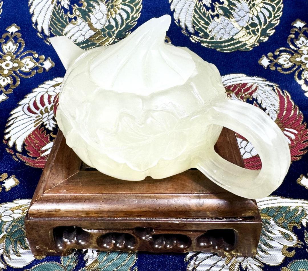 天然和田玉 手彫り花紋茶壺 新疆ウイグル産白玉 収蔵書 中国美術 WWFT060