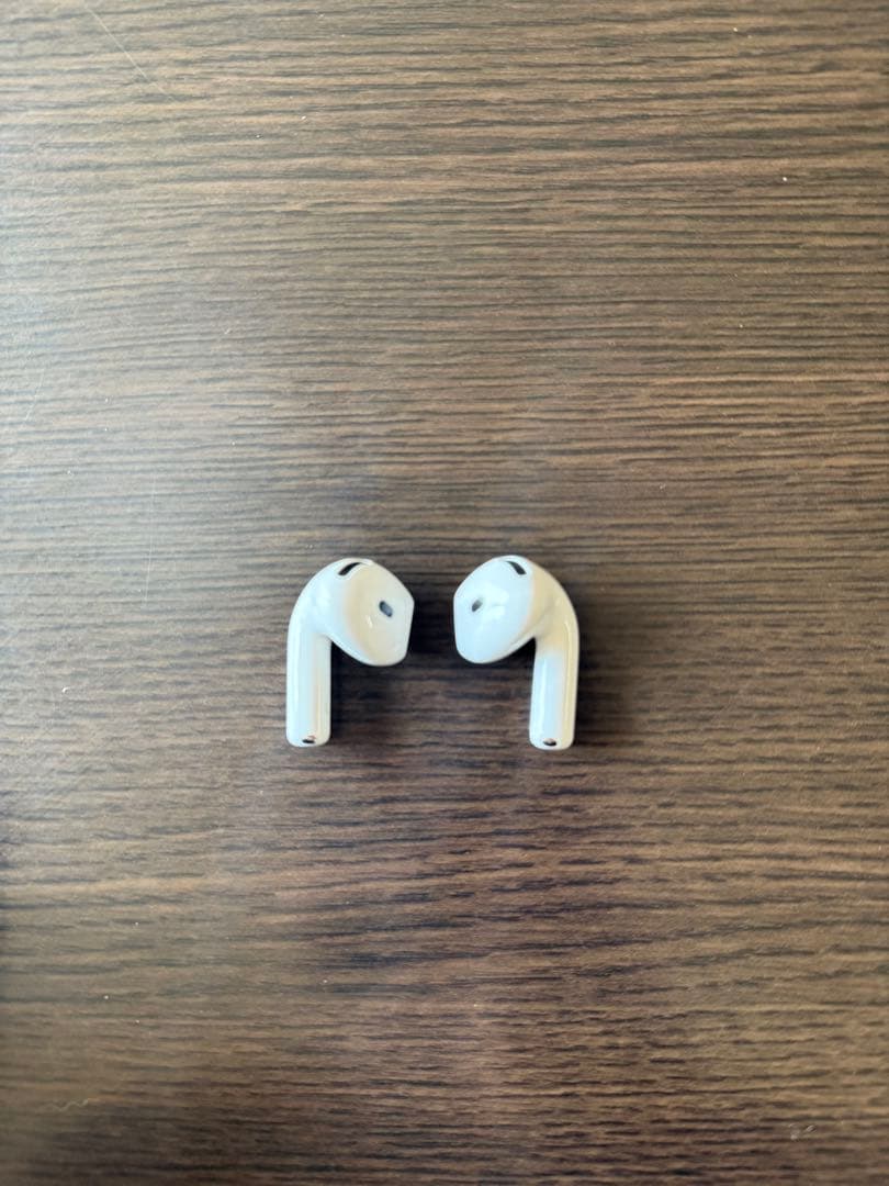 AirPods4本体 ホワイト