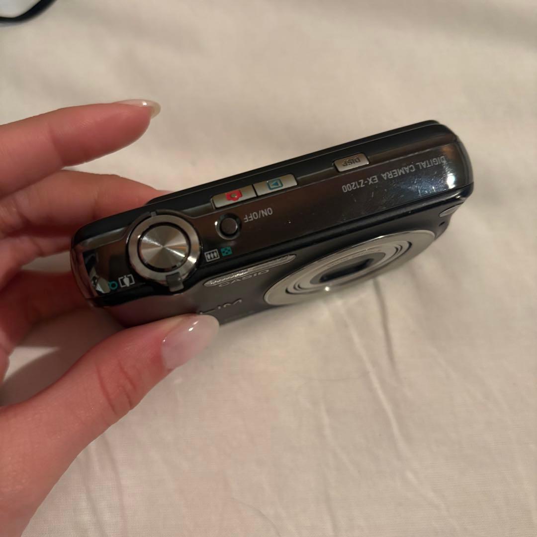 デジタルカメラ CASIO EXILIM ZOOM EX-Z1200