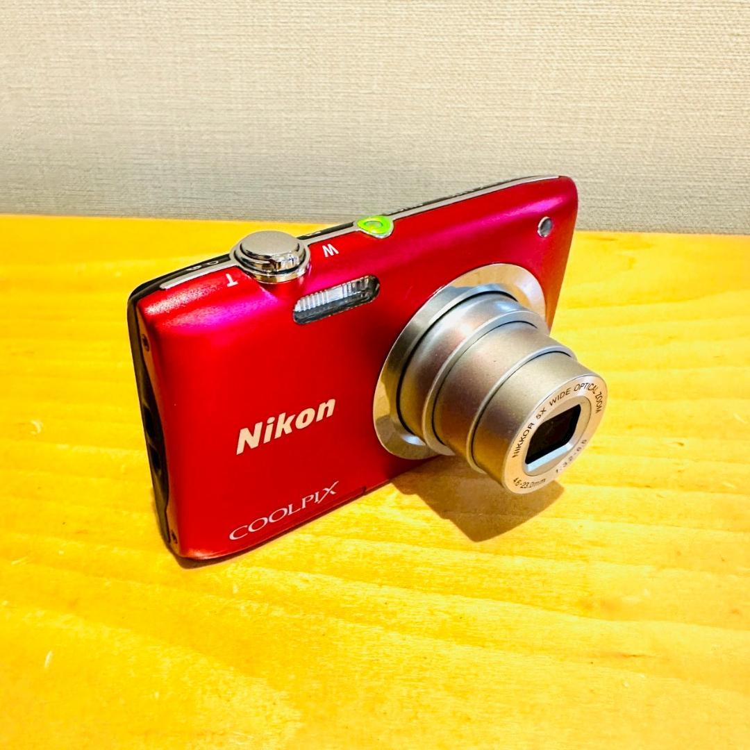 Nikon デジタルカメラ COOLPIX レッド A100RD