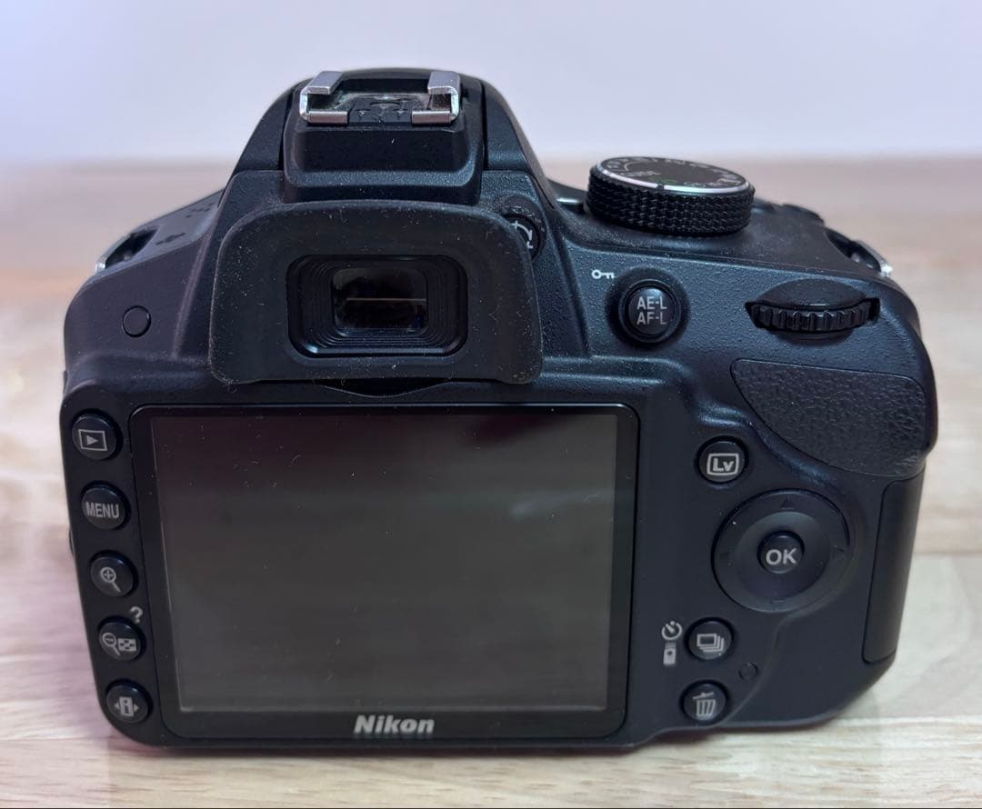 ニコン Nikon D3200 ボディ 一眼レフカメラ