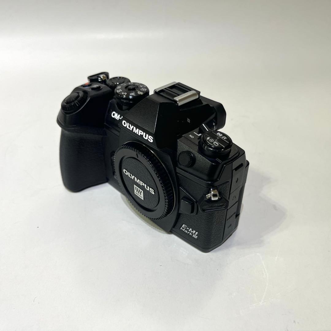 OM-D E-M1 MarkIII ボディ
