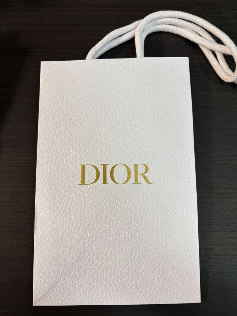Dior カプチュールトータル ヒアルショット おまけ付き