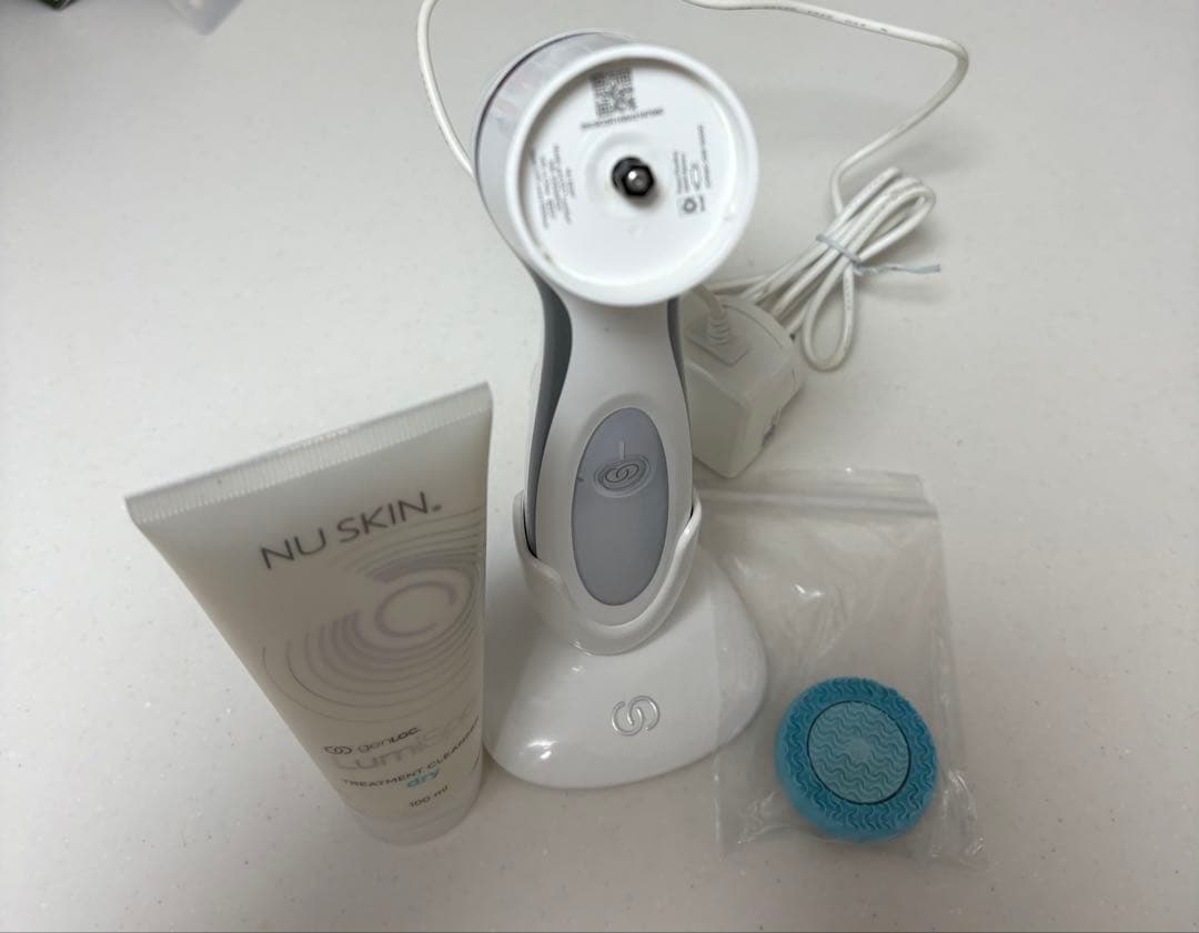 NU SKIN ルミスパ LumiSpa 本体 洗顔料付 動作OK