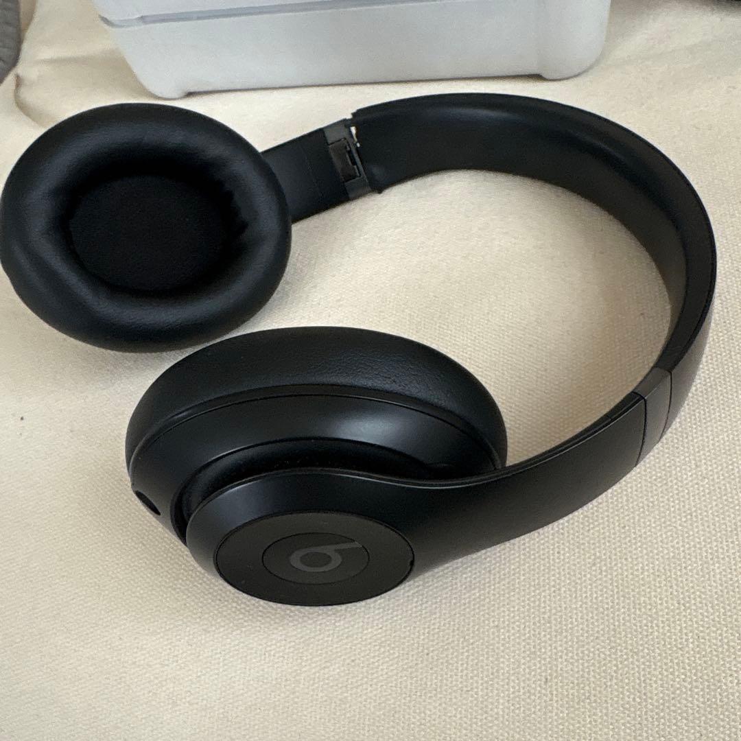Beats Studio Pro ブラック ジャンク品 付属品完備 外箱あり