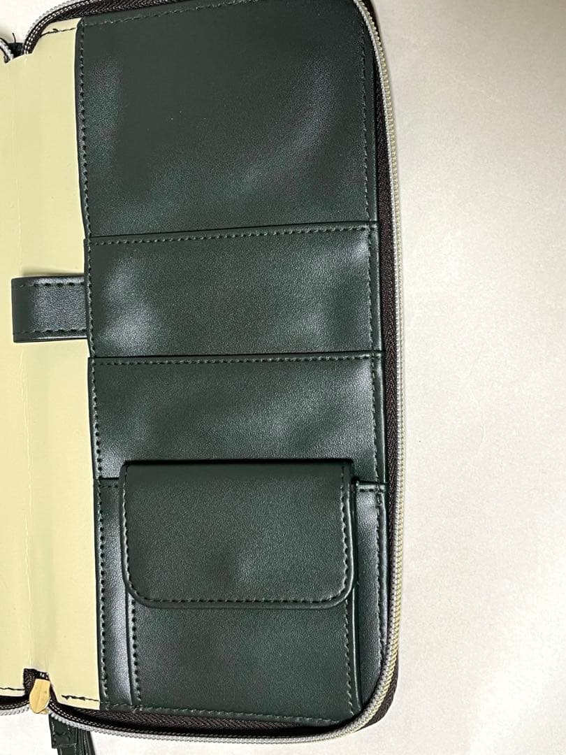Barbour セカンドバッグ　財布　名刺入れ　パスポート