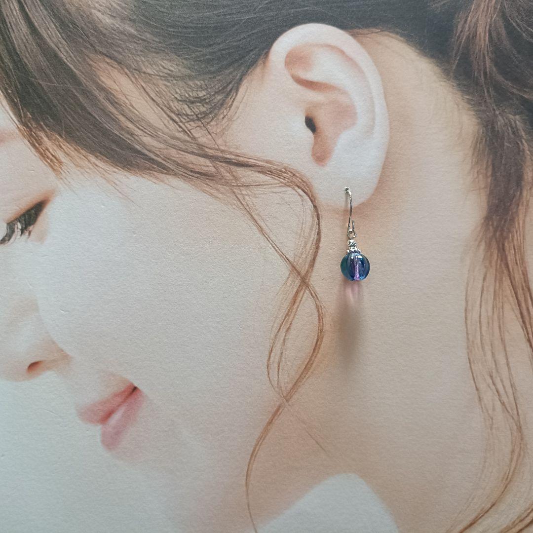 No.309 チェコメロンビーズのピアス ハンドメイド