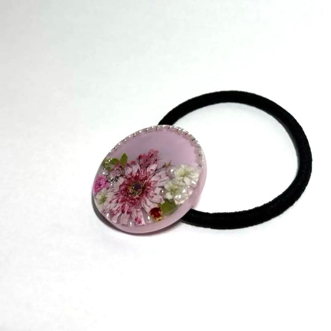 レジン　ヘアゴム　マトリカリア　ピンク系
