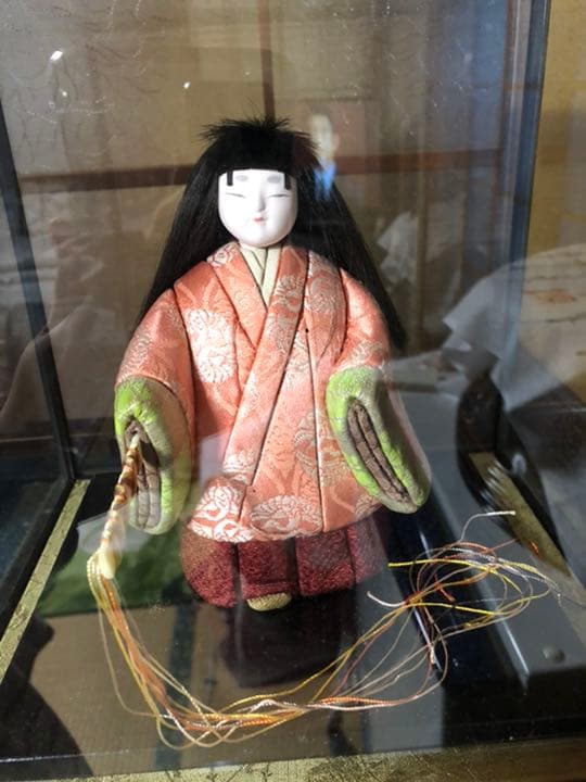 日本人形