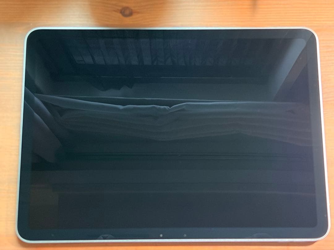 iPad Air M2 11インチ＋Logicool キーボード（ケース付き）