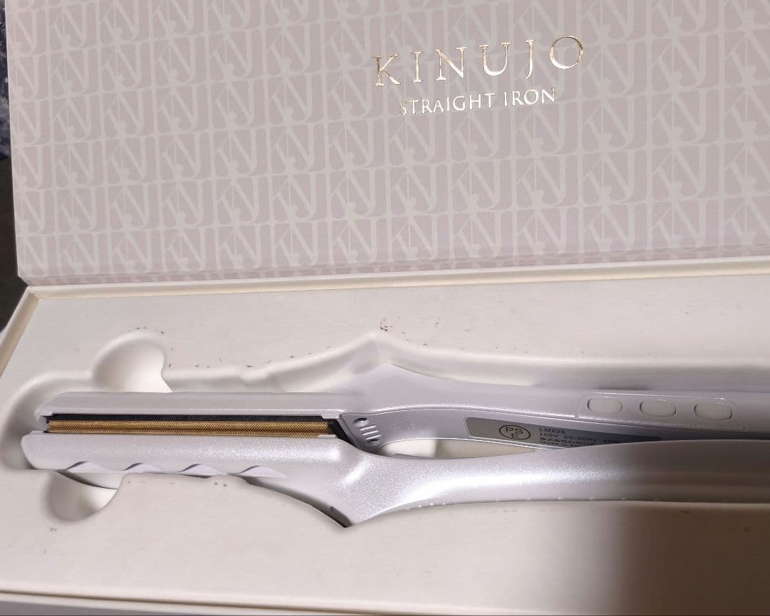 【ジャンク品】KINUJO ストレートヘアアイロンLM225 絹女