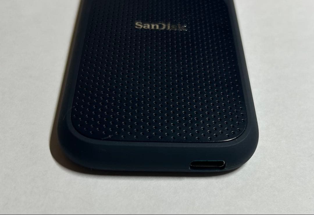 【美品】SanDisk Extreme Portable SSD 1TB