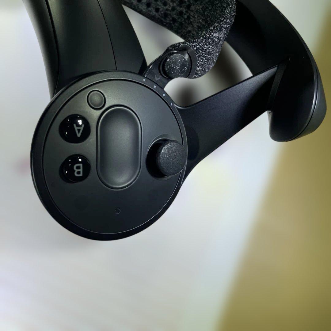 4 美品 valve indexコントローラー左のみ　 動作確認済み　清掃済み