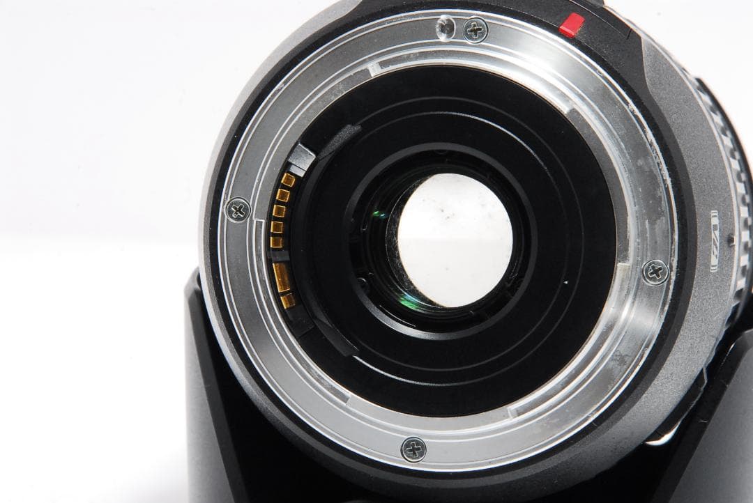 ✅手ブレ補正付きで、初心者でも扱いやすい万能レンズです！canon用