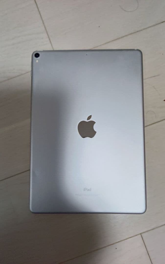 値下げ iPad Pro 10.5インチ 64GB ジャンク 電源入らず