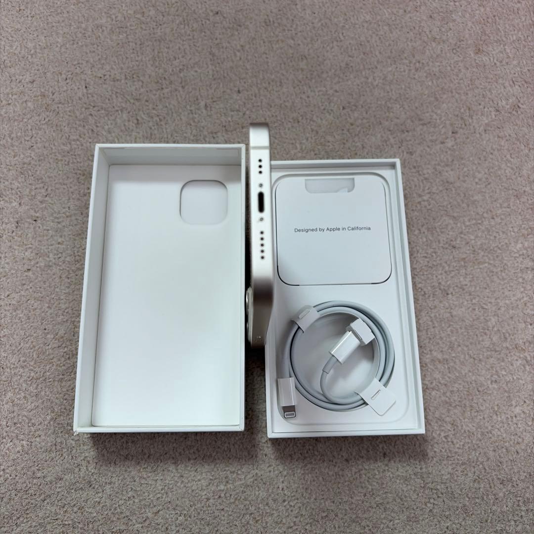 iphone13 128GB ホワイト SIMフリー 箱、充電器付属