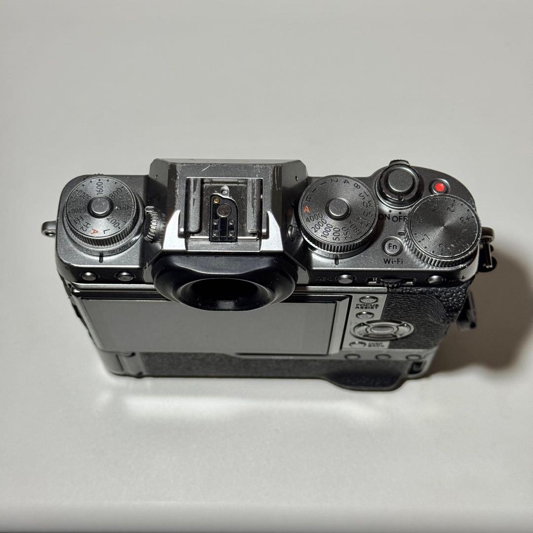 〈アンドリアン様用〉富士フイルム　X-T1 グラファイトシルバー　縦グリ付き