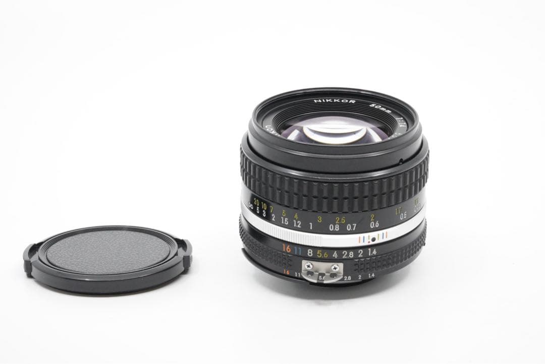 美品 Nikon Ai-S NIKKOR 50mm F1.4 ニコンFマウント