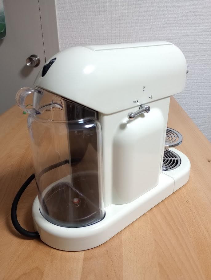 ネスプレッソ Nespresso マエストリア C500WH