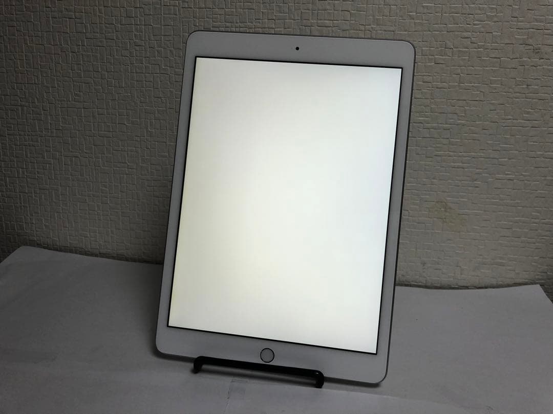 iPad（第8世代） Wi-Fiモデル 32GB シルバー　No.28