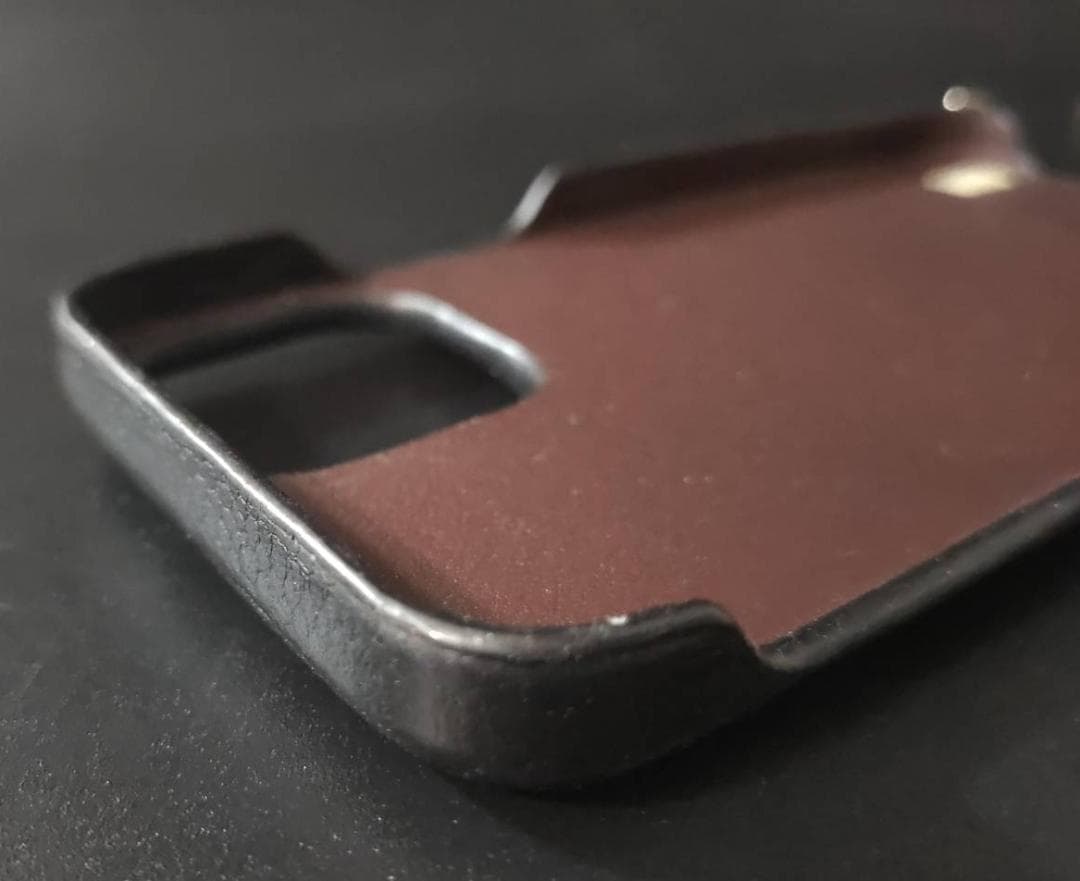CHANEL シャネル マトラッセ iPhone12 Pro スマホ ケース