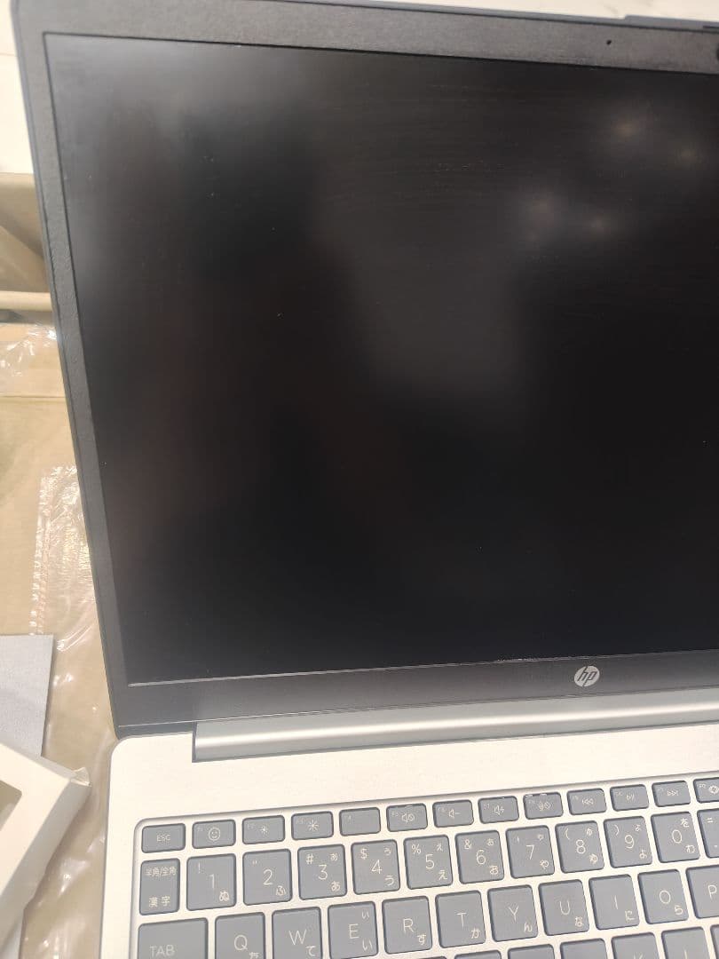 2026年2月　HP Laptop 15-fc1034AU (D05XTPA)