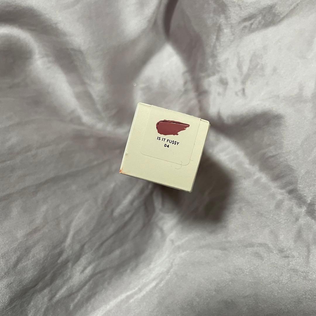 Fenty Beauty フェンティビューティーグロススティック 口紅
