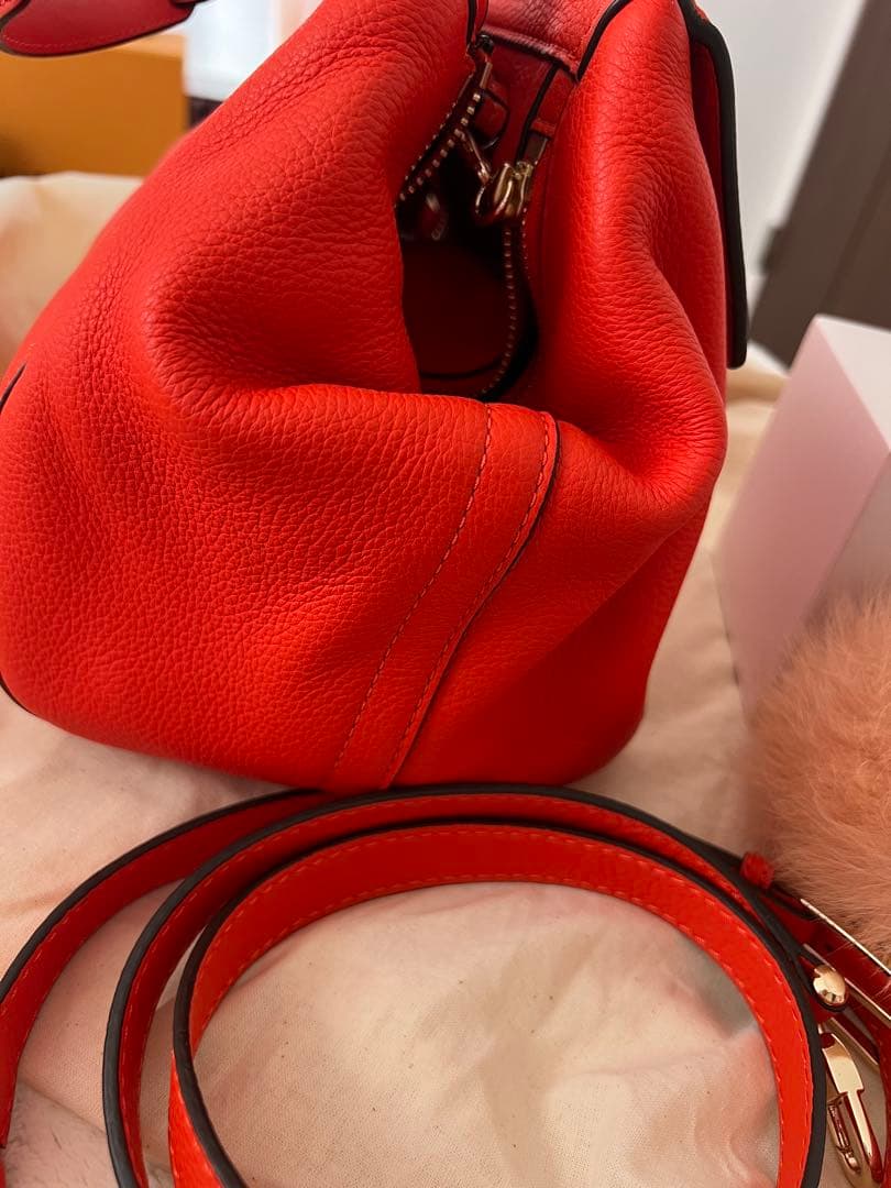TORY BURCH オレンジ ハンドバッグ