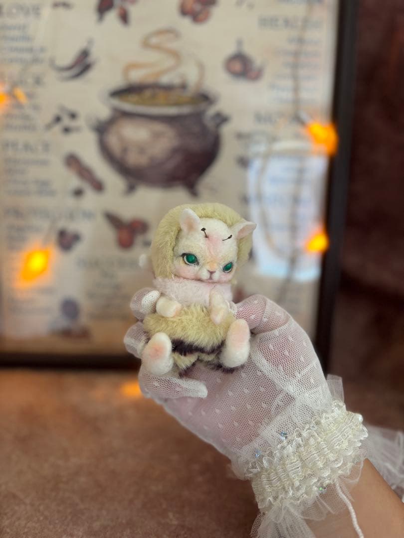 アートドール　はち幻獣　羊毛フェルト