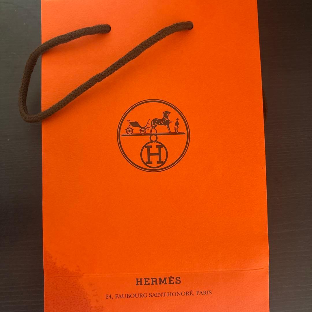 HERMÈS LES MAINS ハンドクリーム 50ml