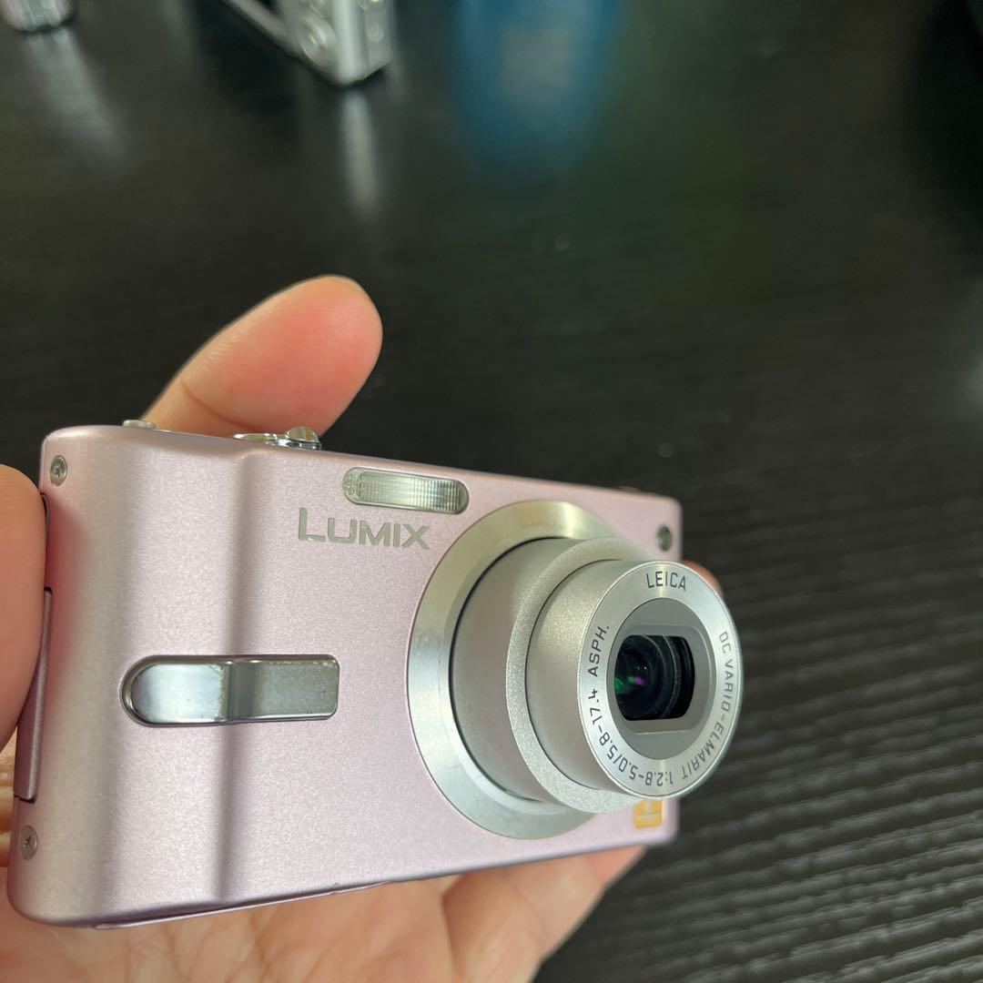 デジタルカメラ Panasonic LUMIX DMC-FS1