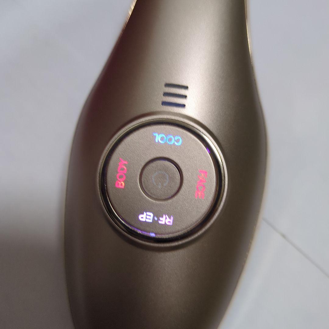 【美品】IKKOプロデュース ME LABON ECLAT 美顔器