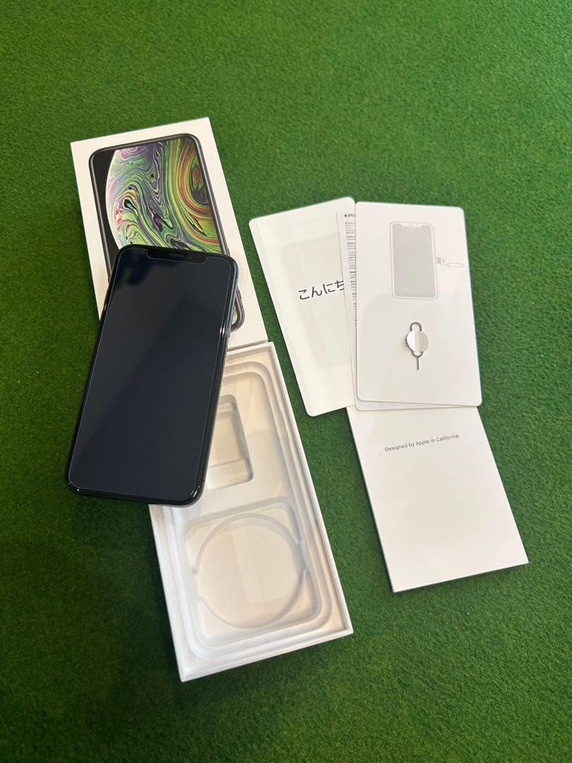 iPhone XS スペースグレイ 256GB バッテリー81%