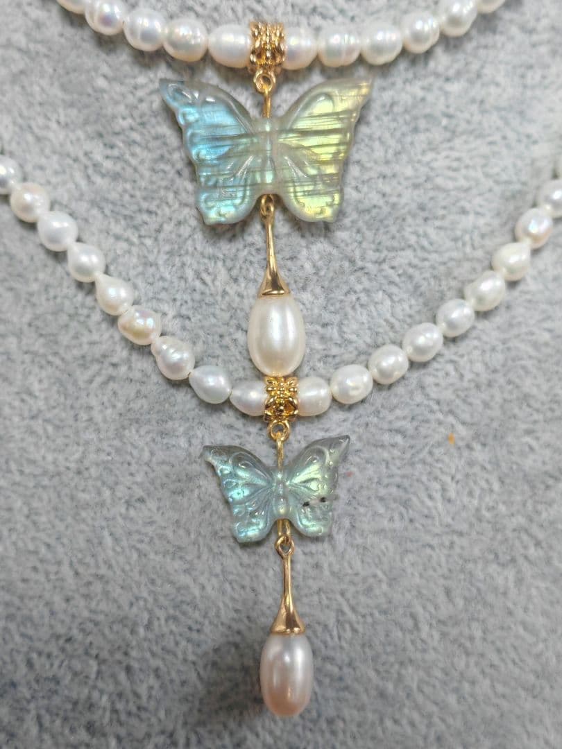 极美品♥天然石 天然淡水パールラブラドライト 彫刻 蝶♥ネックレス 強光沢感