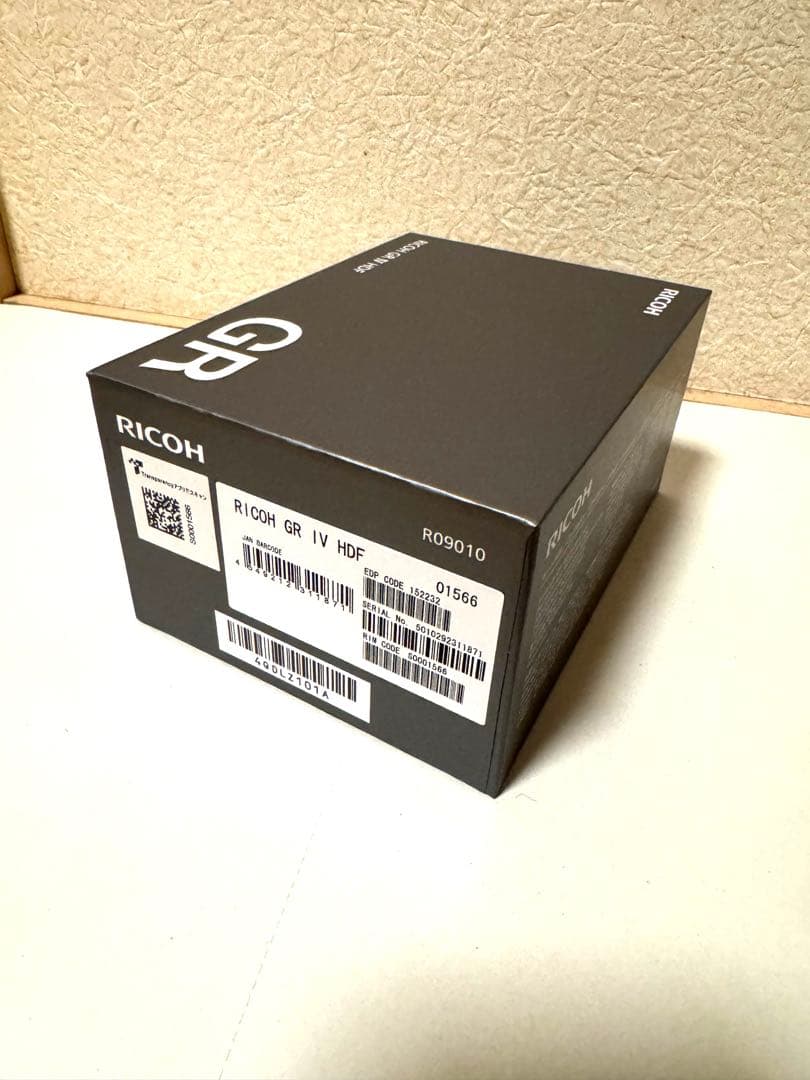 【新品未使用】 RICOH GR IV HDF リコー デジタルカメラ