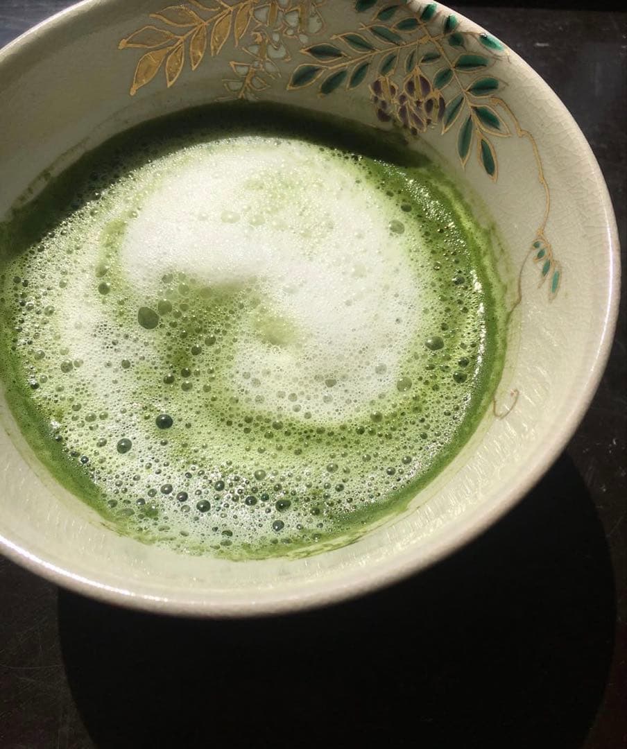 手塚景雲造 京焼 茶碗 藤の花 見込み柄 在銘