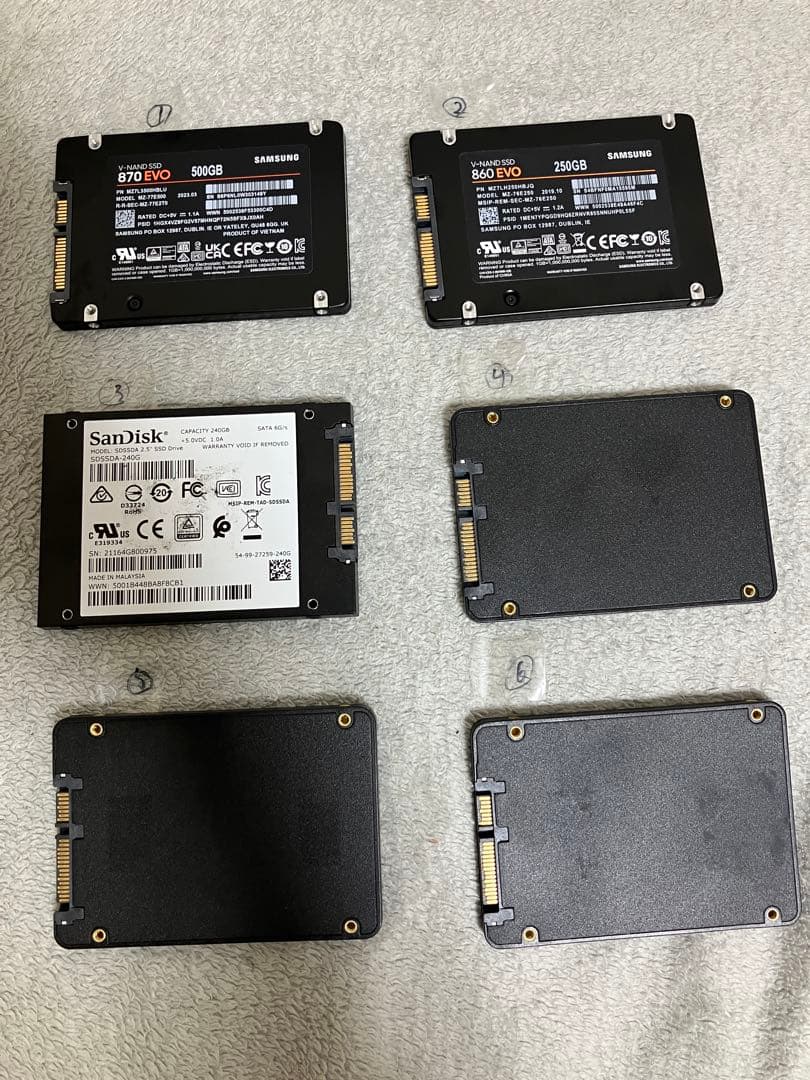 2.5インチ　SSD 500GB 250GB まとめ売り
