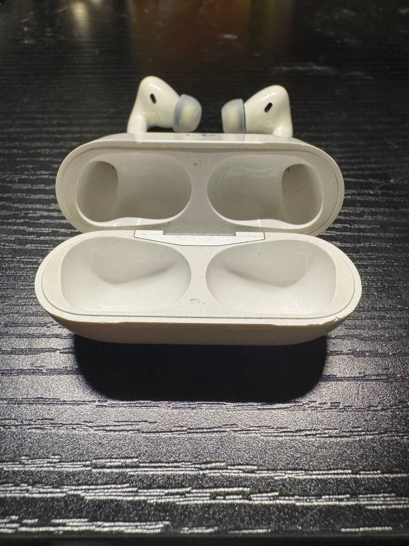 AirPods Pro 1 本体 充電ケース付き