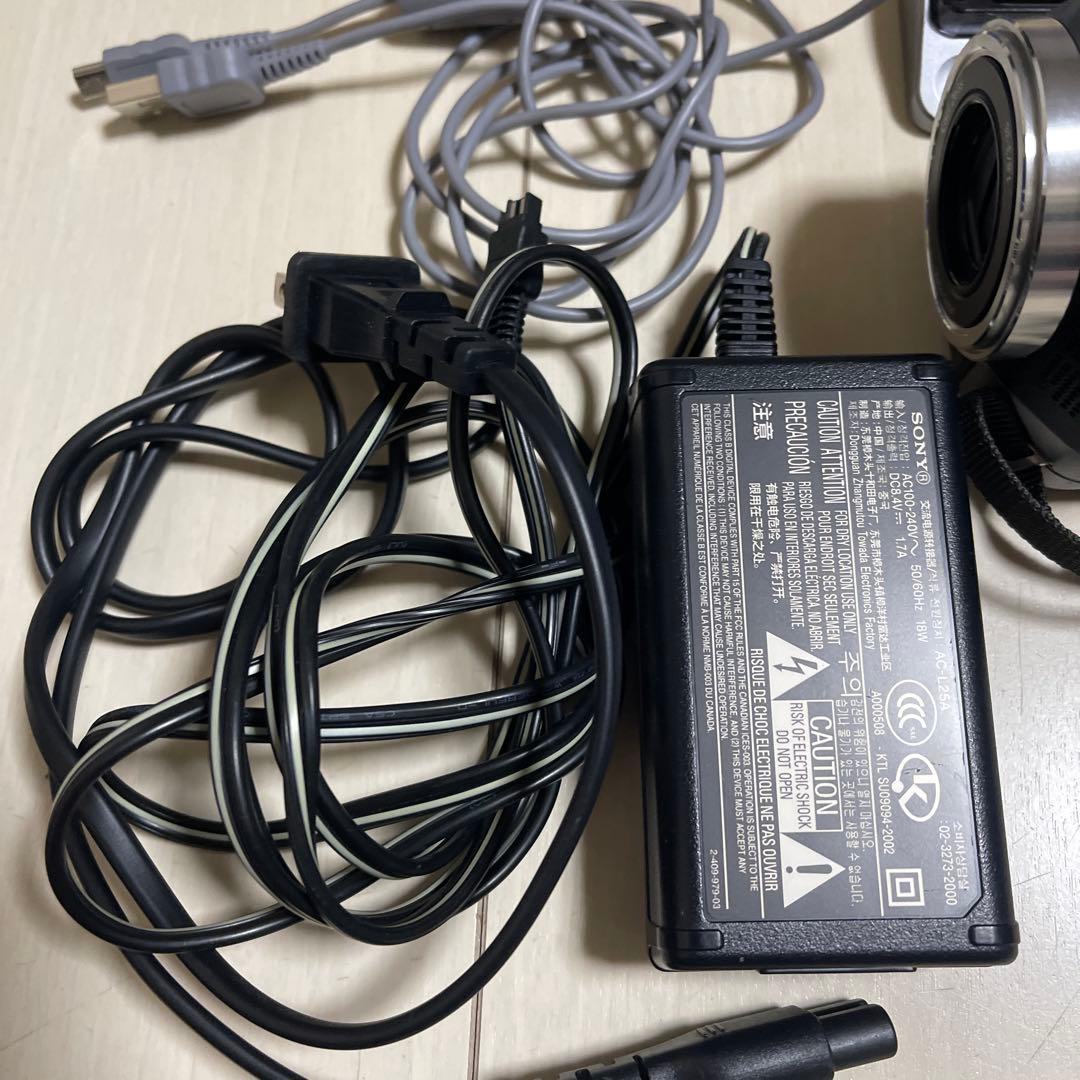 SONY　DCR-SR60　ビデオカメラ　HDD内蔵
