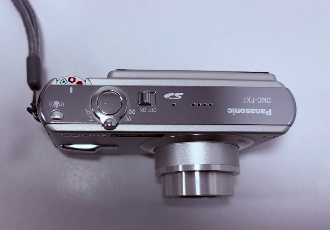 Panasonic DMC-FX7 コンパクトデジタルカメラ　動作確認済み