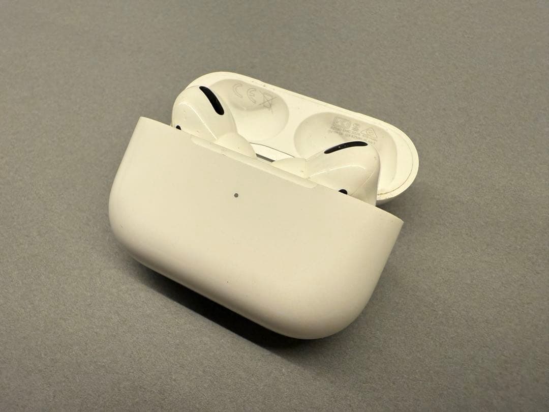 AirPods Pro 第一世代 本体 ホワイト 充電ケース・箱付き