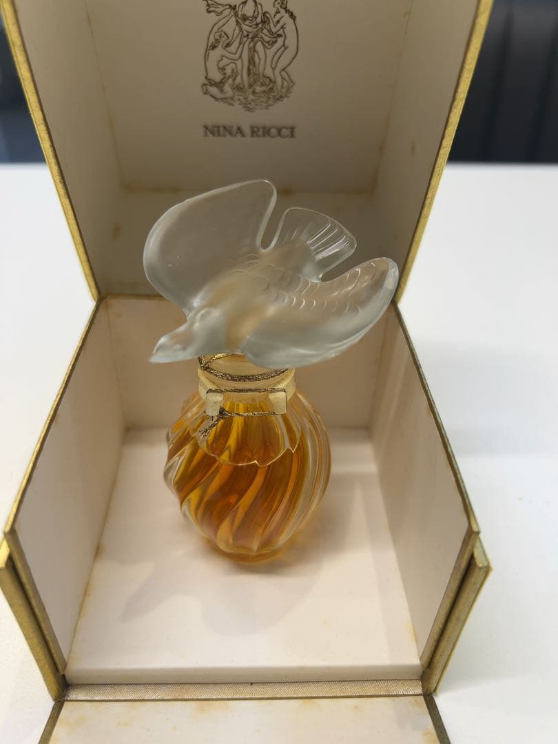 NINA RICCI レールデュタン ドゥーブルトワレ ボトル 置物付き