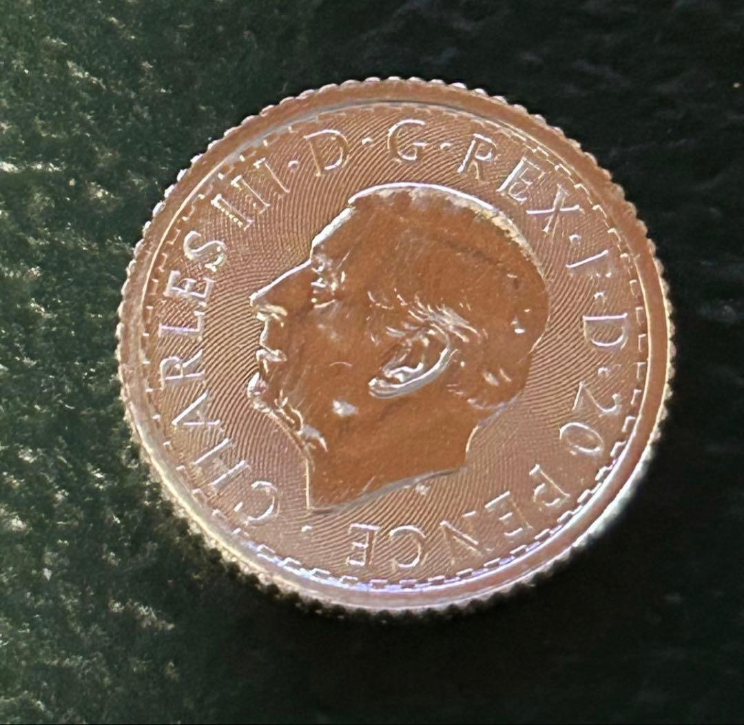 【純銀】イギリスのロイヤルミント（王室造幣局）発行「ブリタニア銀貨」　2枚セット