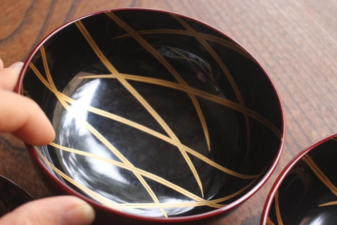デッドストック！極上紅溜に優美な桐花蒔絵の映えるお椀2点（検輪島塗京塗煮物椀