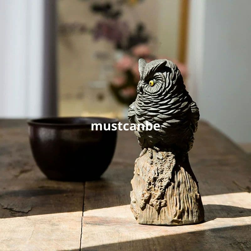 切り株のフクロウは玄関本棚お茶台装飾品工芸品置物にもなります