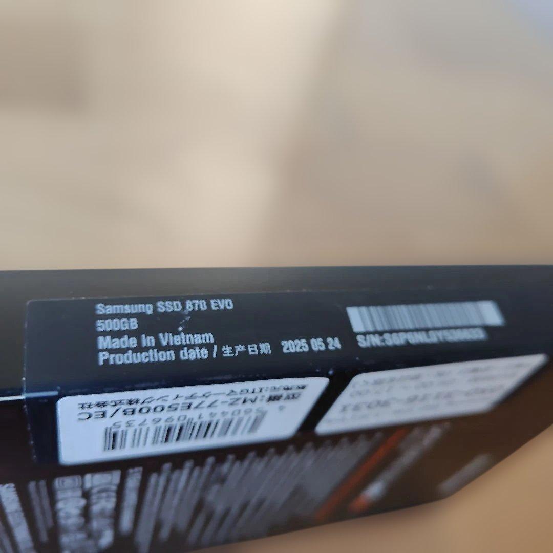 内蔵型SSD Samsung 870 EVO 500GB SSD SATA 2.5\"